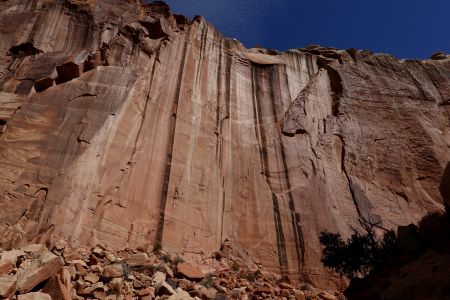 Stěny v Chimney Rock Canyonu jsou neskutečně hladké.